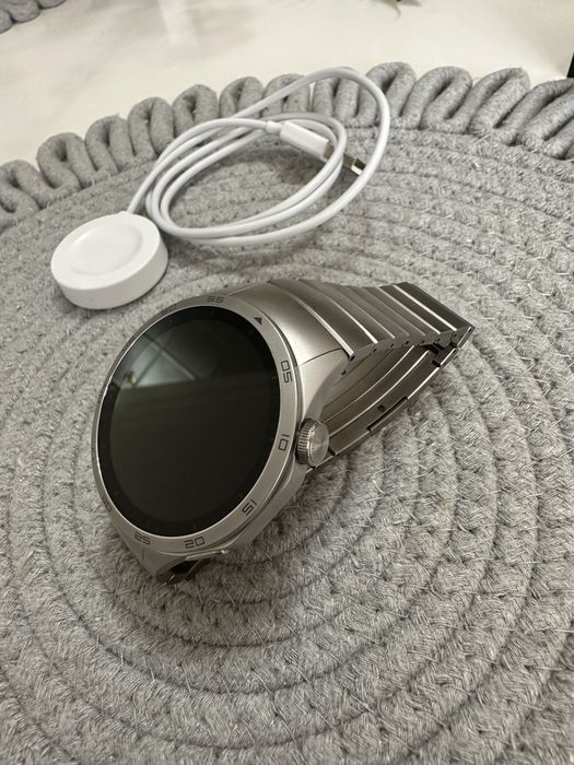 Huawei Watch GT 4 necesita Baterie inlocuita