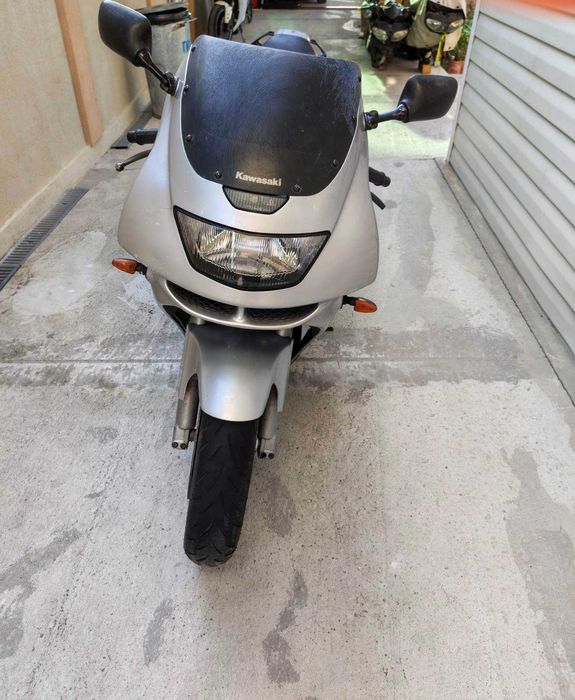 Kawasaki zx6r Ninja на части