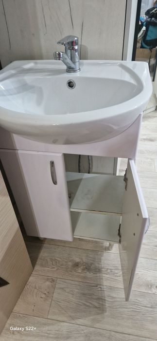 Тумба с раковиной