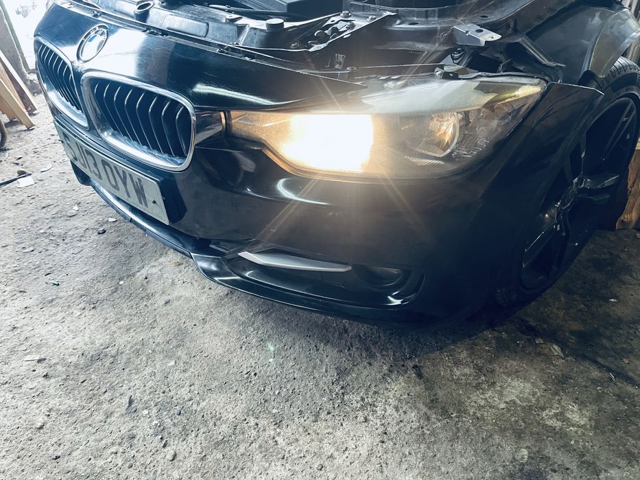 Dezmembrez bmw f30 nu mai e dispobila capota