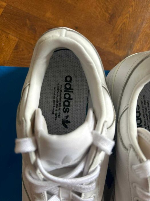 Adidasi ADIDAS Original, numar 40, alb