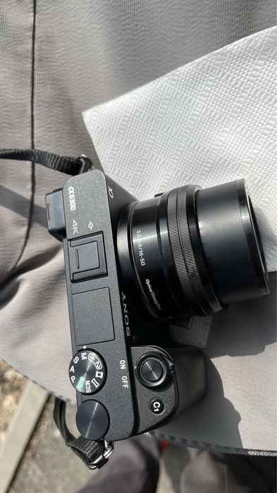 Sony A6300 в отличном состояний