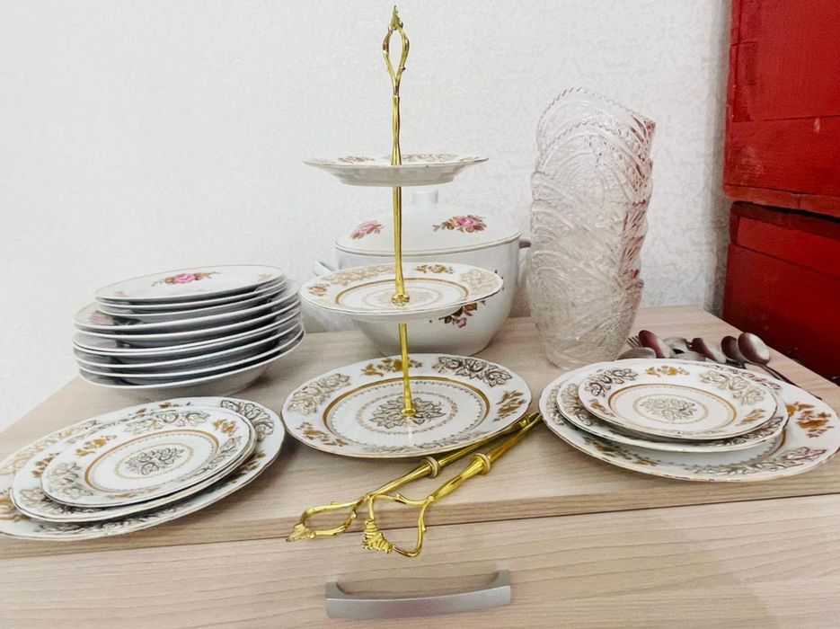 Посуда для еды .