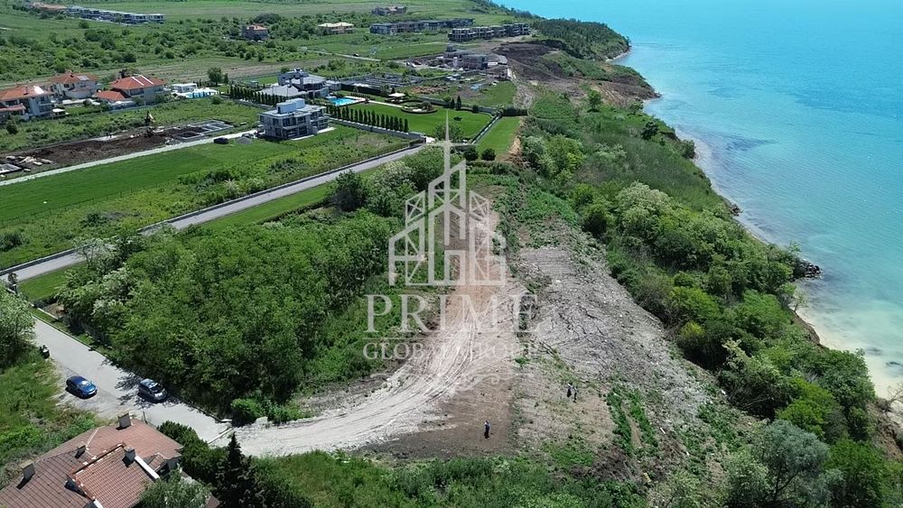 Продава се Парцел в Поморие - 8002 кв.м за 280 €/кв.м - Снимка #6