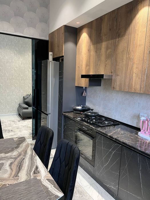 SERGELI Tumanida, YEVROLUKS Kvartira SROCHNIY Ijaraga Beriladi!!!