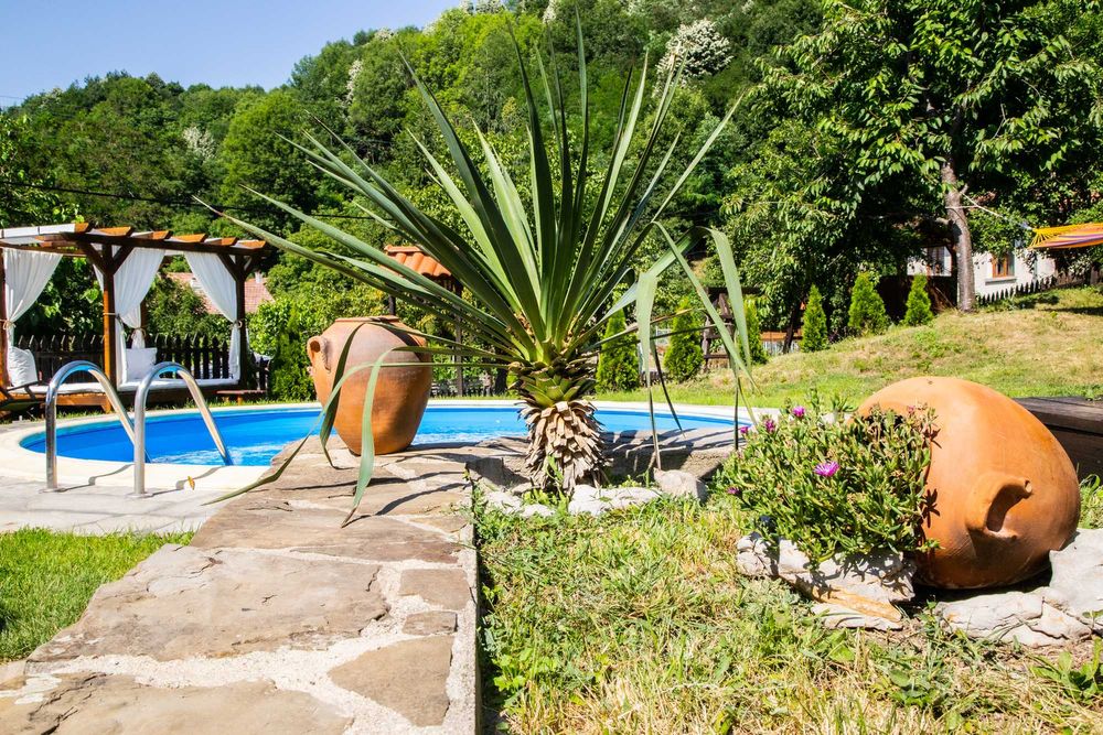 Денизовата къща до Узана къща за гости