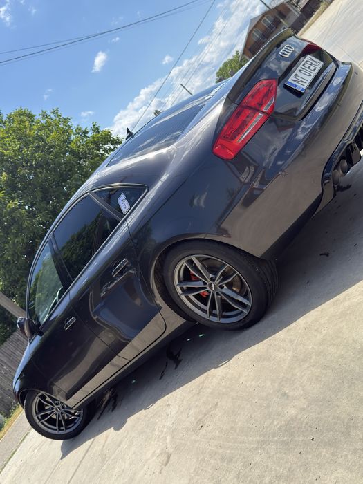 audi a4 b8 limo 2011 2.0d