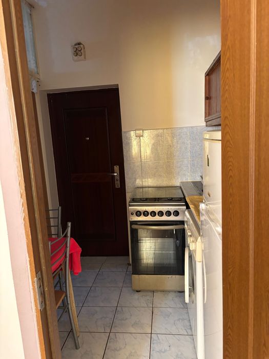 Garsonieră Metrom de vânzare