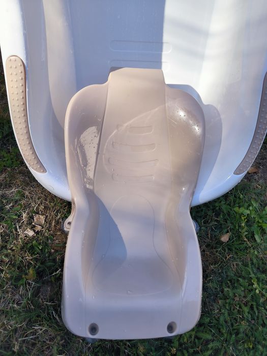 Вана с подложка за къпане Chipolino мока