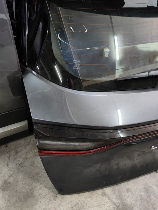 Багажник врата Lexus LBX 2025 / Лексус ЛБХ 2025г