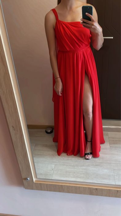 Официална рокля