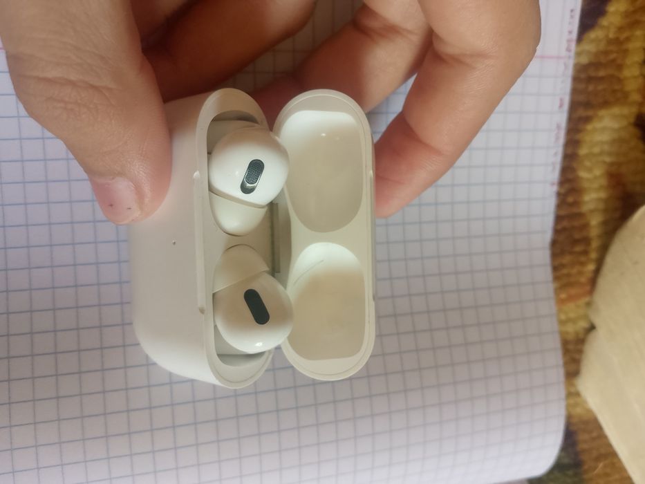 Bluetooth naushnik