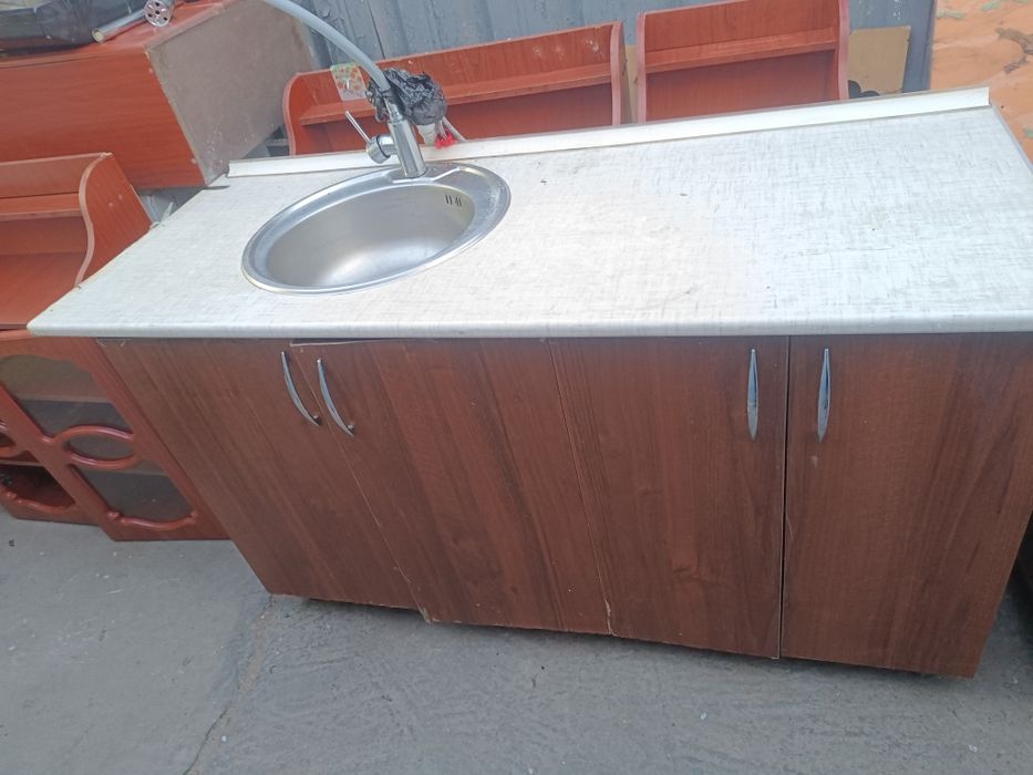 Кухонный гарнитур