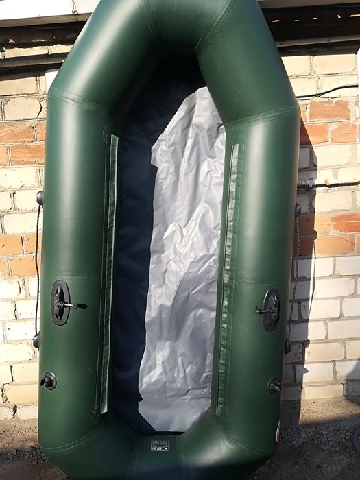 Лодка. надувная .