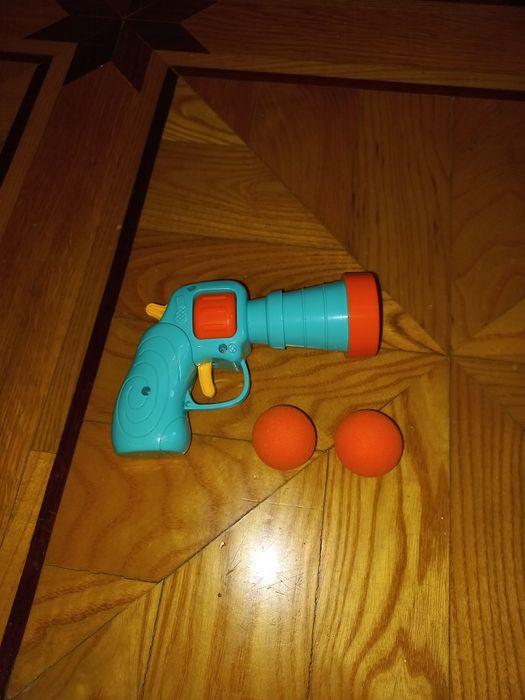 Продам детские игрушки