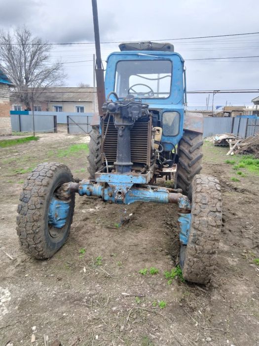 Продам трактор с косилкой срочно