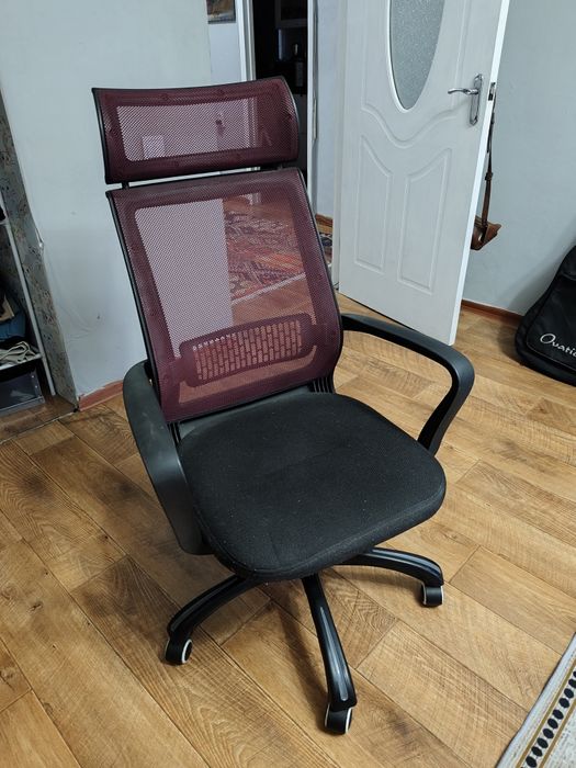 Продам кресло, целое