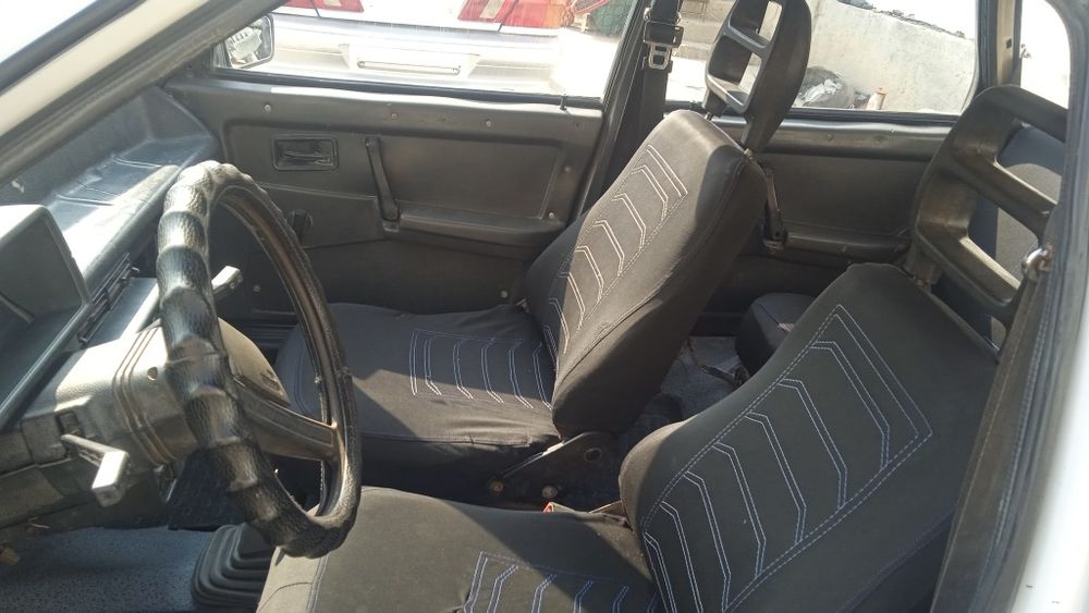 Vaz 21 09, yili 1993 sotiladi