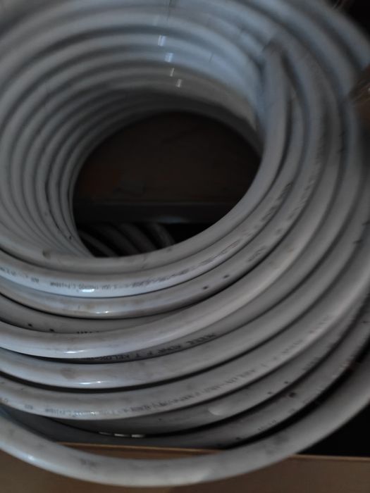 Vând țeavă Henco nu PPR