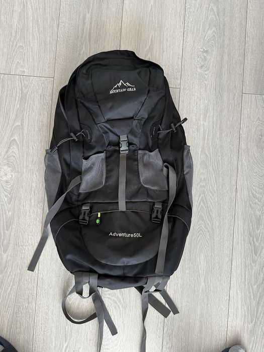 Нова туристическа раница 50L