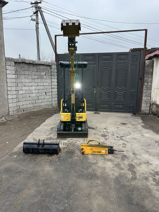 Мини экскаватор гидромолот бор