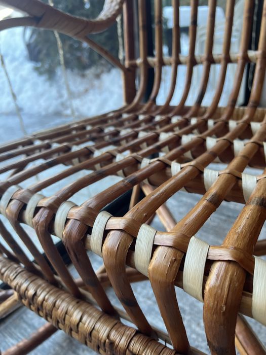 Плетеное кресло качалка