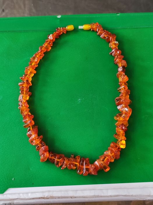 Кехлибар гердан кехлибарен