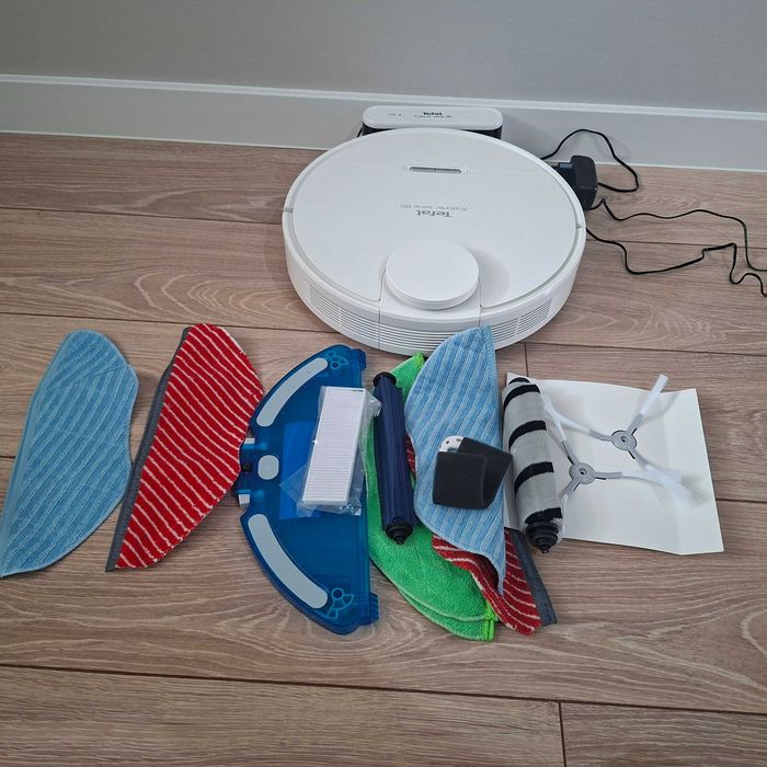 Продам робот пылесос Tefal X-plorer serie 95