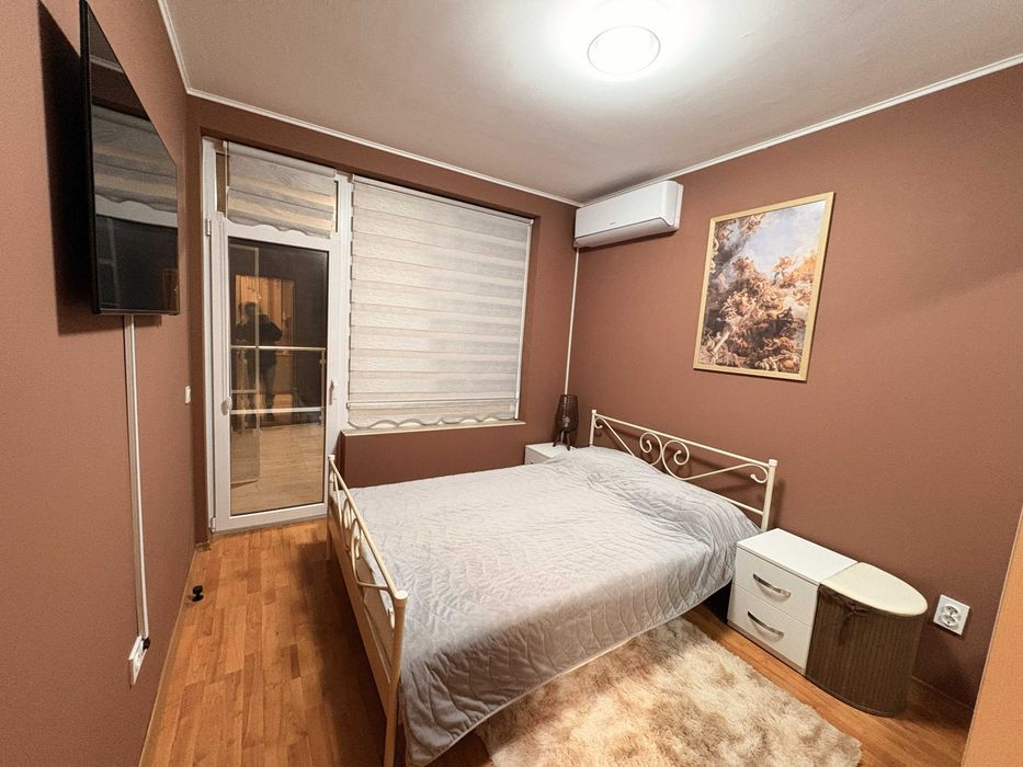 Дава се под наем Двустаен апартамент в к.к. Св.Св. Константин и Елена - 54 кв.м за 648.21 € - Снимка #12