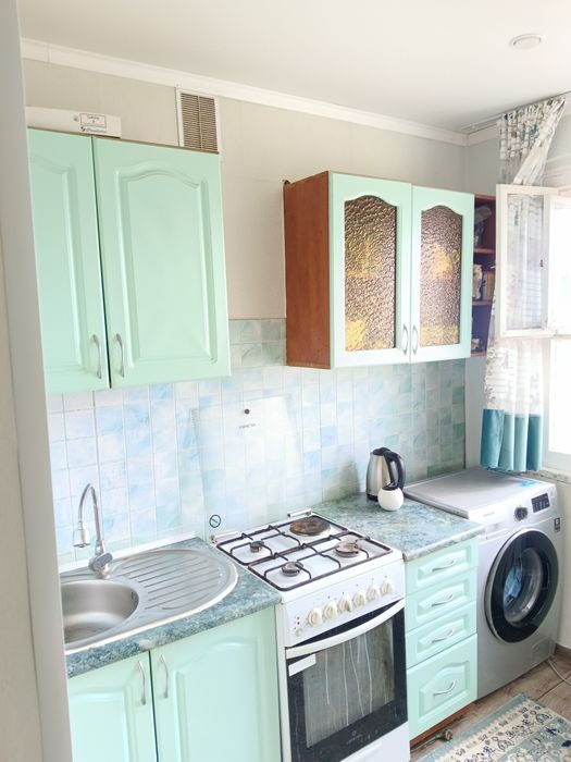 Продам 2 х комн квар. 3-49, 5 этаж.