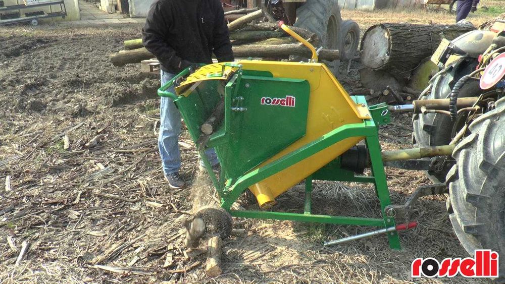 Fierăstrău circular tractor lemn de foc lama 700mm