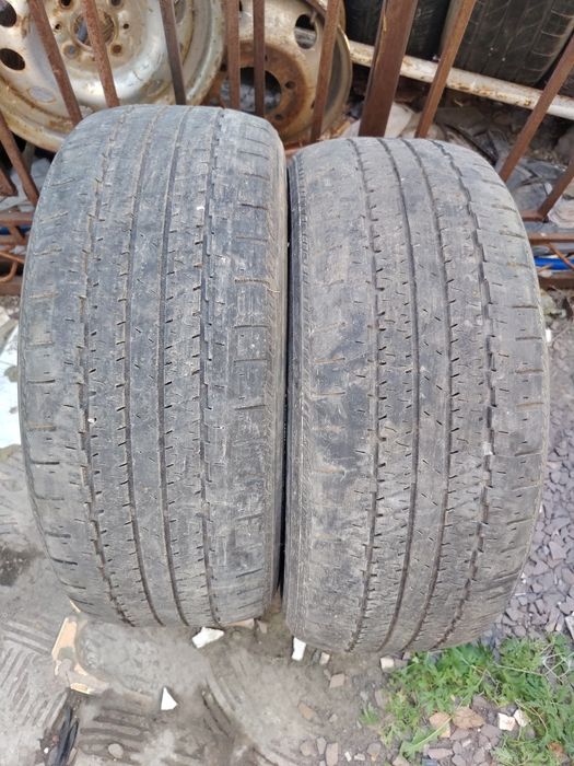 Продам два летних балона 235/55/17 Цена 10000тыс.