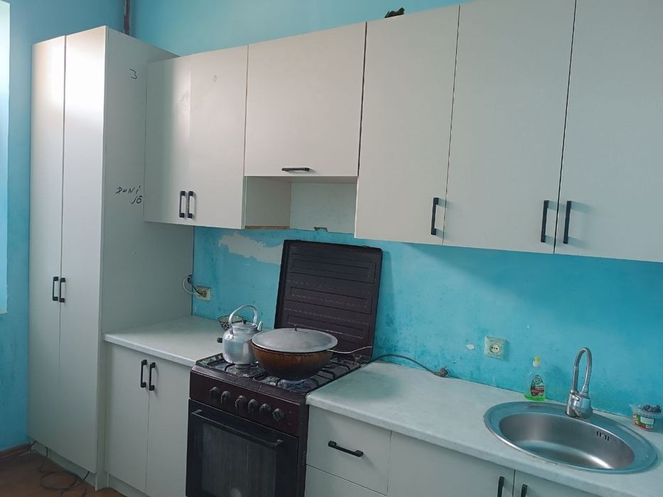 Срочно продаётся 2 х комп. 5 этаж Квартира Шарк 2