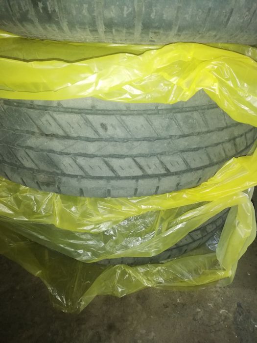 Продам летние шины 265 /65 R17.