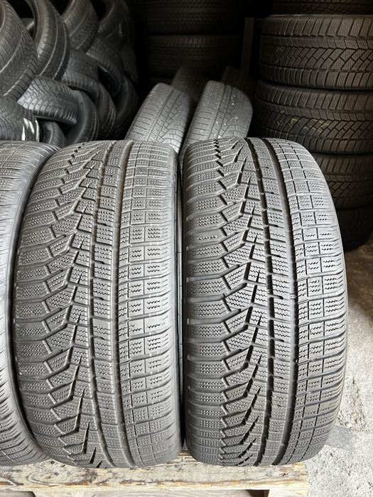 4 anvelope iarna 225/45/18 , Hankook , RunFlat , DOT 2023 , 6.5 mm !