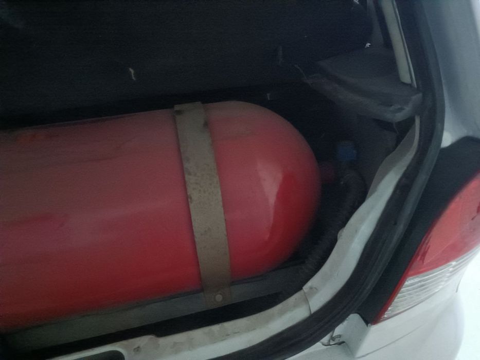 Gaz balon sotiladi 65