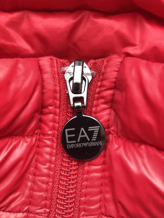 Червена грейка-EA7