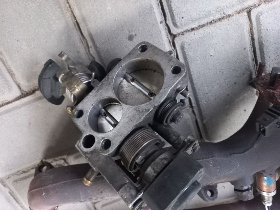 На ауди с4 2.8 запчасти