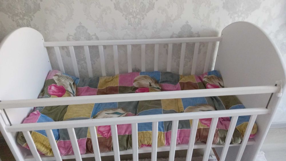 Продам детскую кроватку!