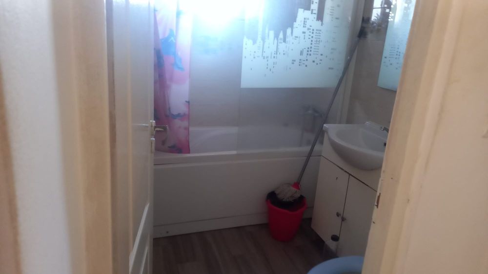 Inchiriez garsonieră