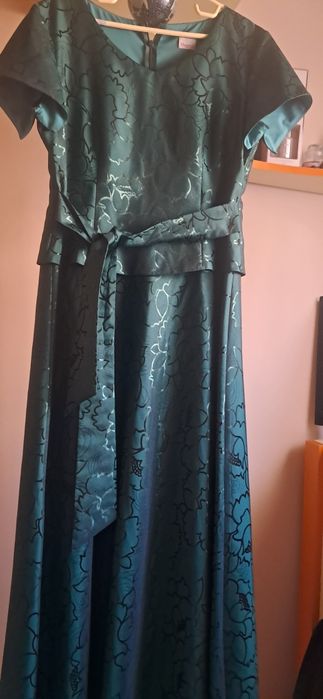 Rochie lunga evenimente