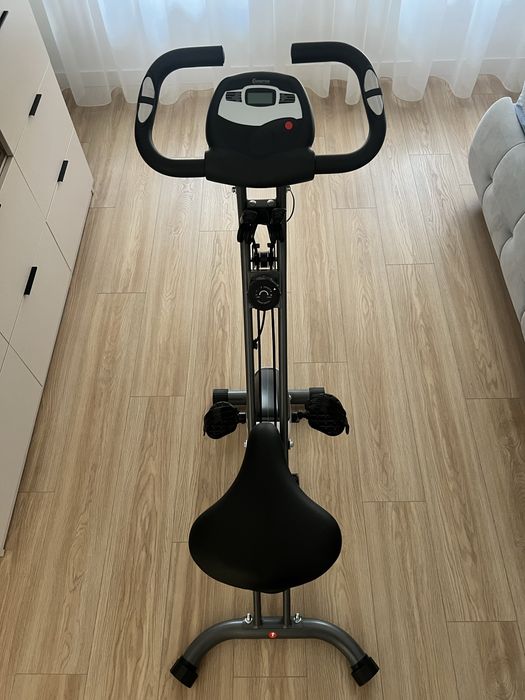 Bicicleta fitness pliabila