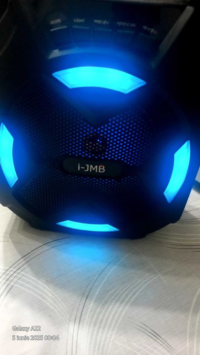 Boxa bluethoot radio sd card noua