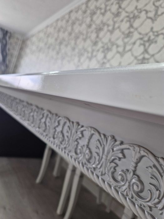 Стол продаю! состояние новая