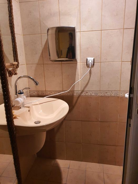 Продава се Магазин в Варна, Окръжна болница - 102 кв.м за 608 €/кв.м - Снимка #9