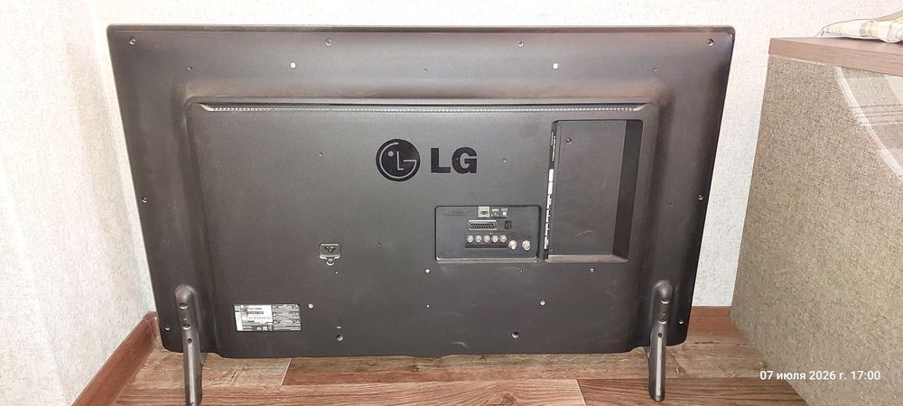 Продам телевизор LG