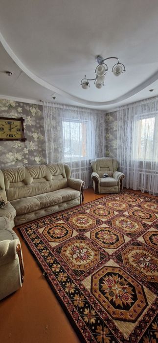 Продам коттедж в центре города