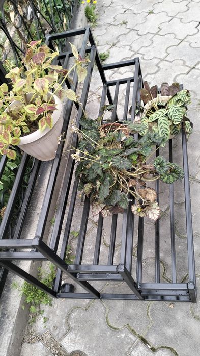 Подставка для цветов