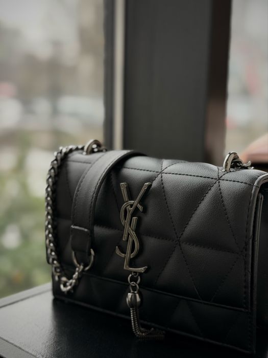 Чанта Yves Saint Laurent