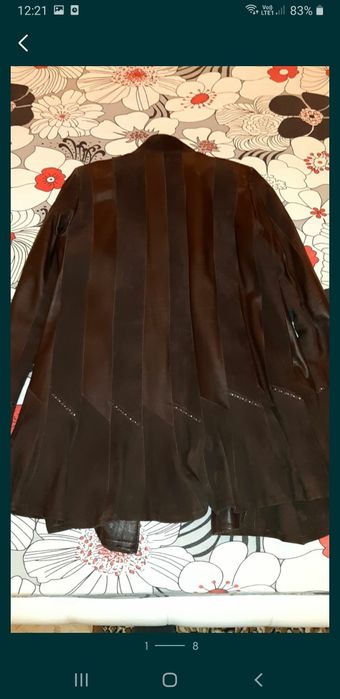 Кожаная женская куртка.